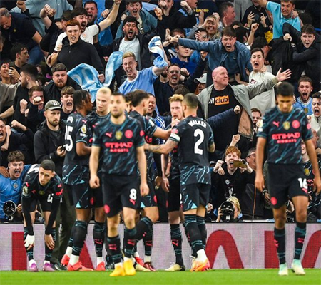 Son Heung-Min Ghi Bàn Và Tạo Ra Thẻ Đỏ, Kane Sút Phạt, Conte Tạo Kỷ Lục Mới Khi Tottenham Hòa 1-1 Với Southampton Thi Đấu Với 10 Cầu Thủ